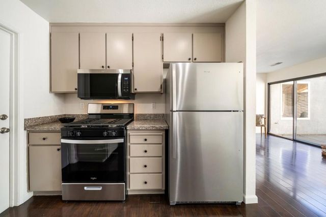 548 Stockton Street, Salinas, CA 93907