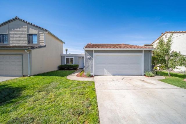 548 Stockton Street, Salinas, CA 93907