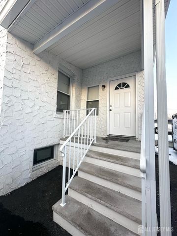 55 Cutters Dock Road B, Middlesex, NJ 07095