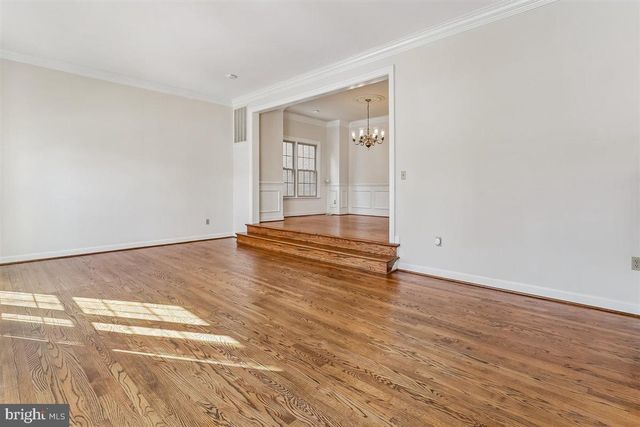 1608 AERIE LN, Mclean, VA 22101