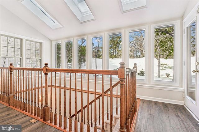 1608 AERIE LN, Mclean, VA 22101