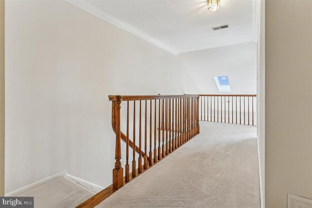 1608 AERIE LN, Mclean, VA 22101