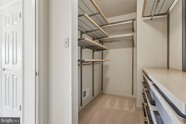 1608 AERIE LN, Mclean, VA 22101