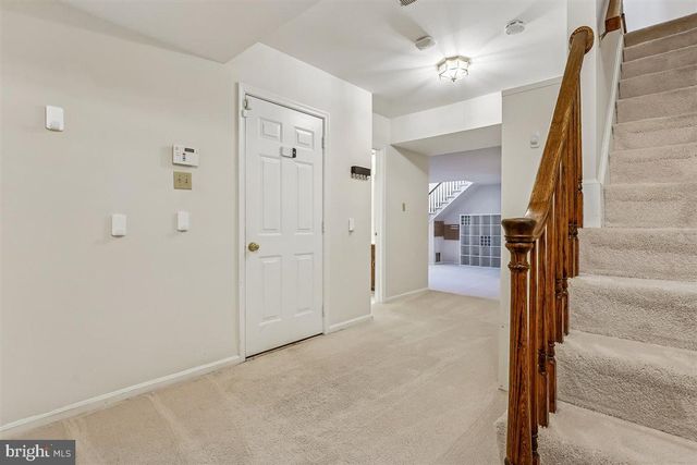 1608 AERIE LN, Mclean, VA 22101