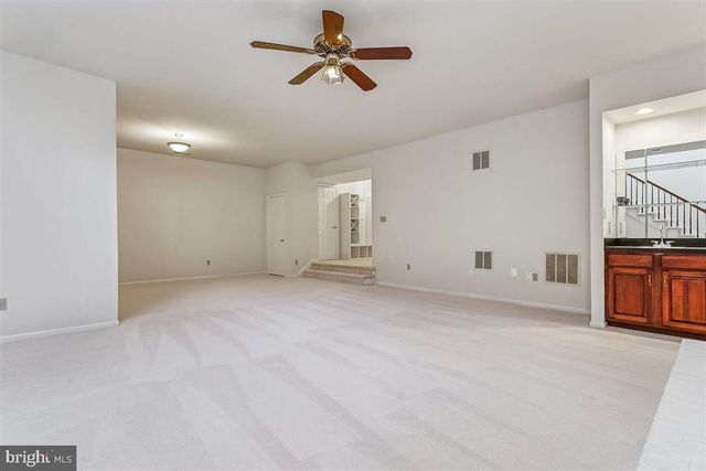 1608 AERIE LN, Mclean, VA 22101