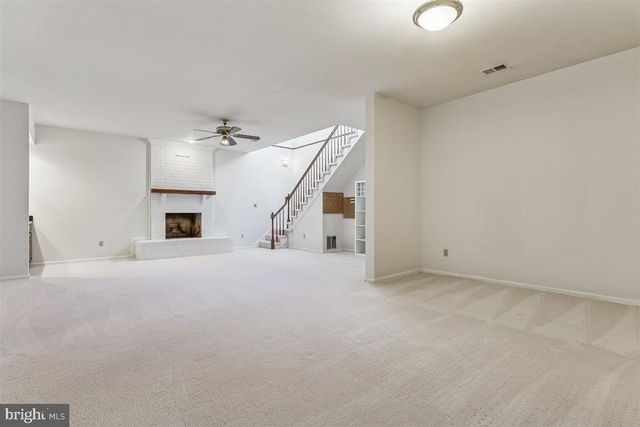 1608 AERIE LN, Mclean, VA 22101