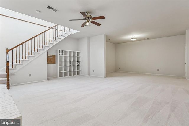 1608 AERIE LN, Mclean, VA 22101