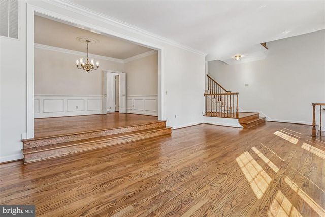 1608 AERIE LN, Mclean, VA 22101