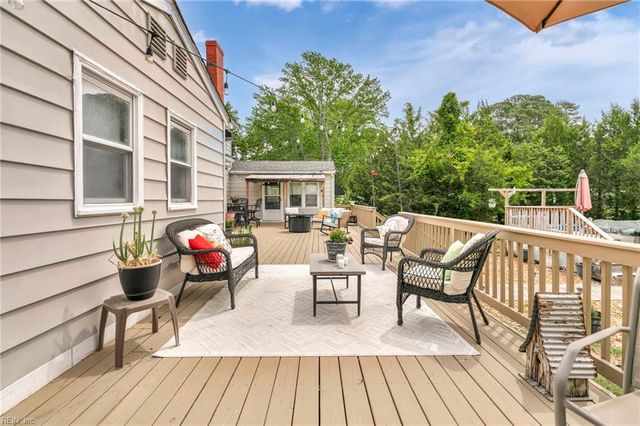 6 Langley ST, Poquoson, VA 23662