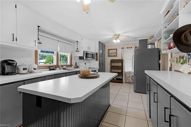 6 Langley ST, Poquoson, VA 23662