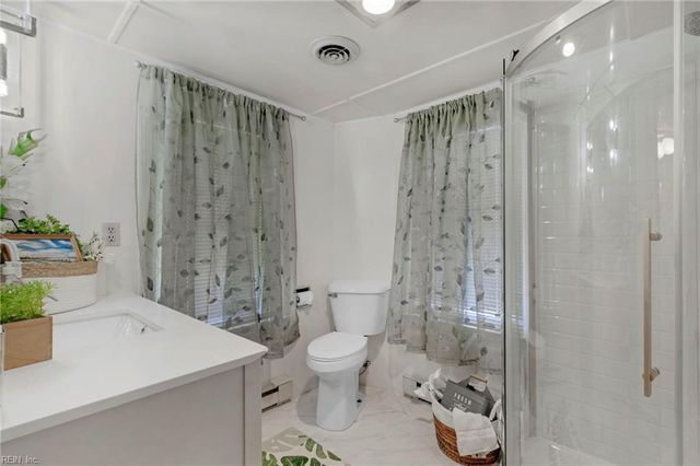 6 Langley ST, Poquoson, VA 23662