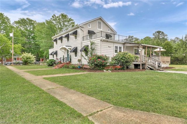 6 Langley ST, Poquoson, VA 23662