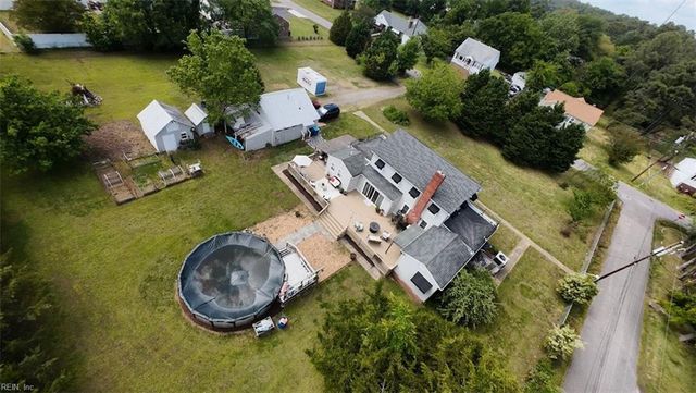 6 Langley ST, Poquoson, VA 23662