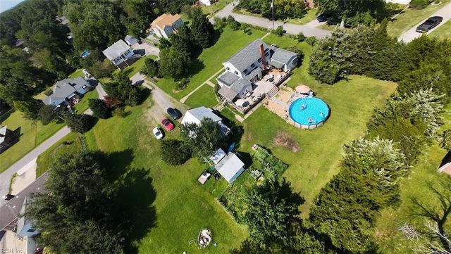 6 Langley ST, Poquoson, VA 23662