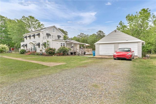 6 Langley ST, Poquoson, VA 23662