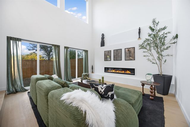 3343 Parvia Avenue, Dallas, TX 75212