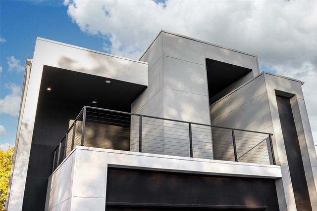 3343 Parvia Avenue, Dallas, TX 75212