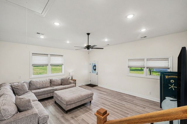 4687 Leanna Rd, Murfreesboro, TN 37129