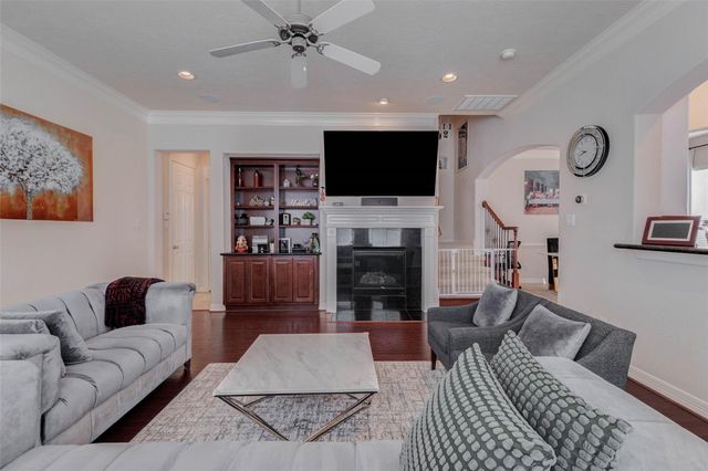 3043 Royal Oaks Grove, Houston, TX 77082