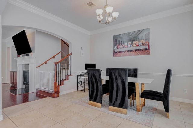 3043 Royal Oaks Grove, Houston, TX 77082