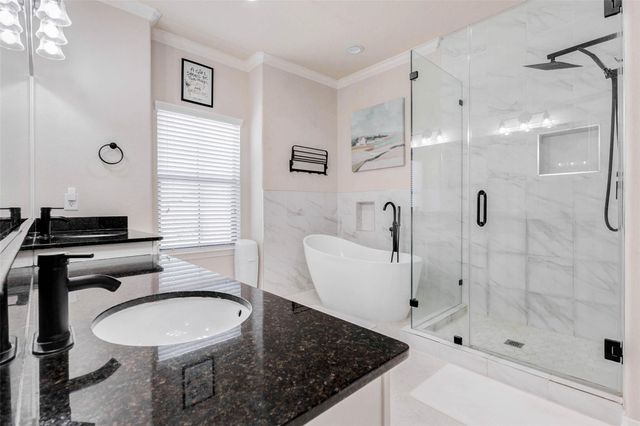 3043 Royal Oaks Grove, Houston, TX 77082