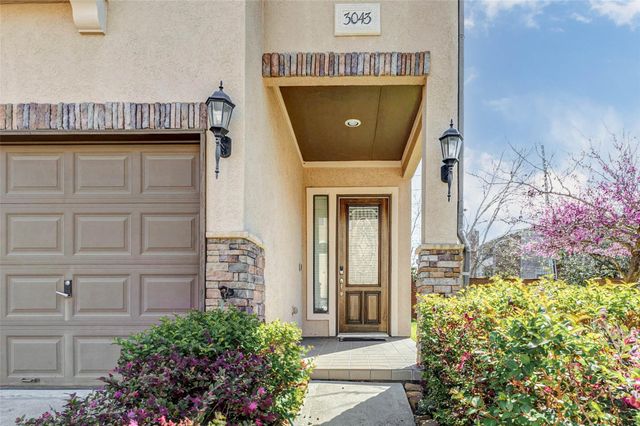 3043 Royal Oaks Grove, Houston, TX 77082