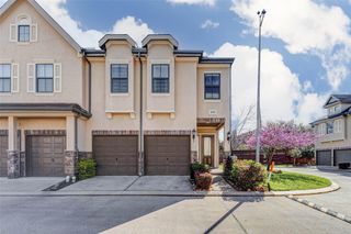 3043 Royal Oaks Grove, Houston, TX 77082