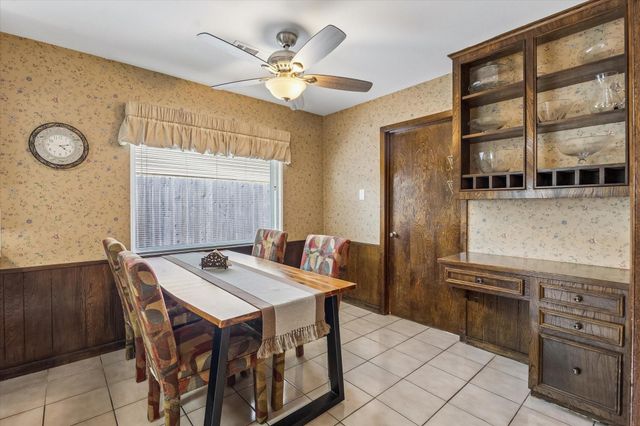 10719 Albury Drive, Houston, TX 77096