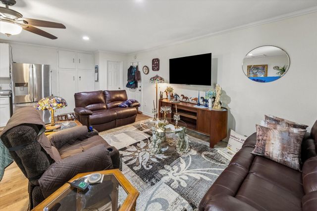 10719 Albury Drive, Houston, TX 77096