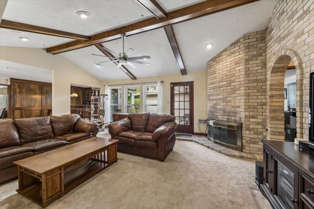 10719 Albury Drive, Houston, TX 77096