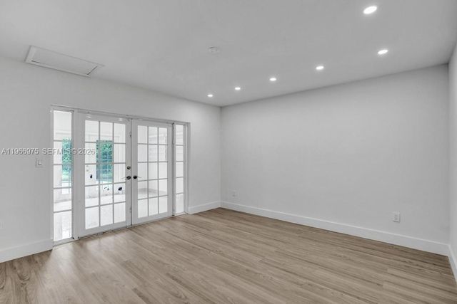 19710 NE 23rd Ave, Miami, FL 33180