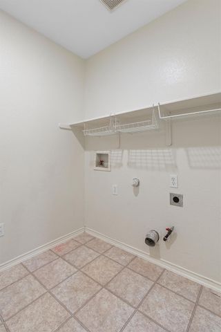 207 Antietam DR, Elgin, TX 78621