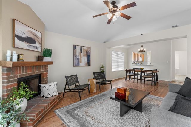 207 Antietam DR, Elgin, TX 78621