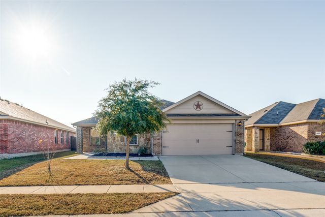 1056 Decker Drive, Fate, TX 75189