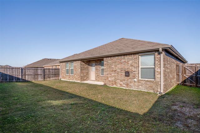 1056 Decker Drive, Fate, TX 75189