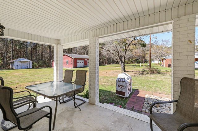 1768 Old Hinton Road, Princeton, NC 27569
