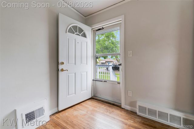 13631 Kingston Street, Oak Park, MI 48237