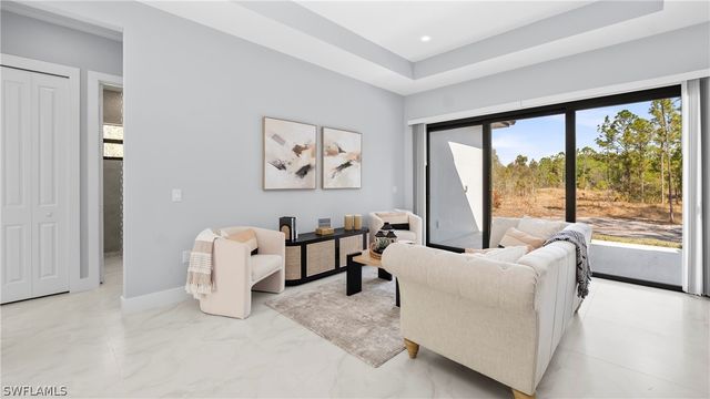 3335 66th AVE NE, Naples, FL 34120