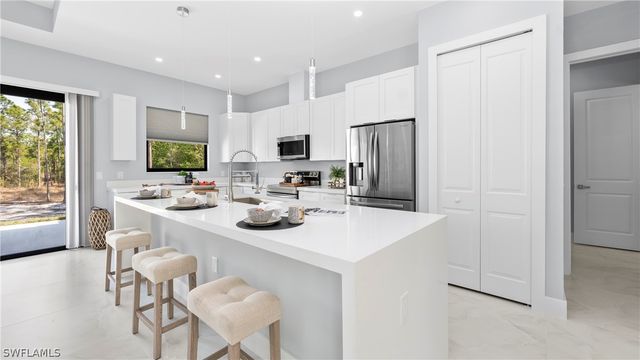 3335 66th AVE NE, Naples, FL 34120