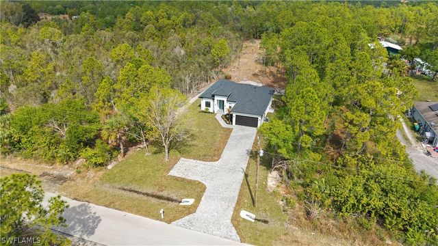 3335 66th AVE NE, Naples, FL 34120