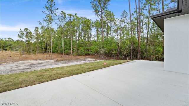 3335 66th AVE NE, Naples, FL 34120