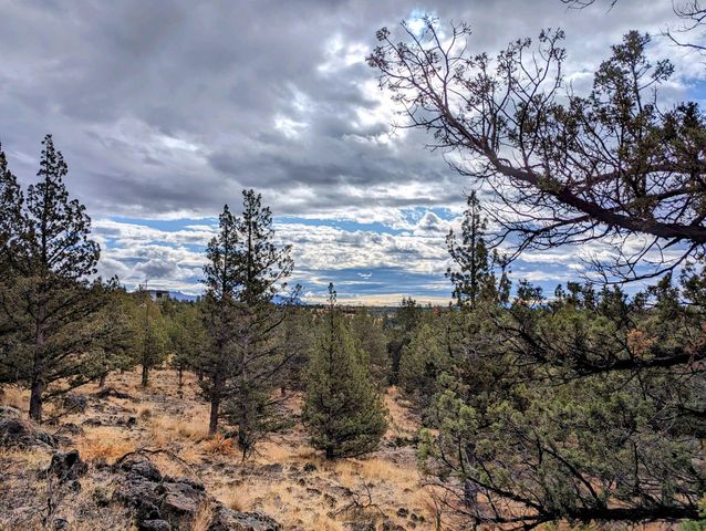 15055 SW Rainbow Road, Terrebonne, OR 97760