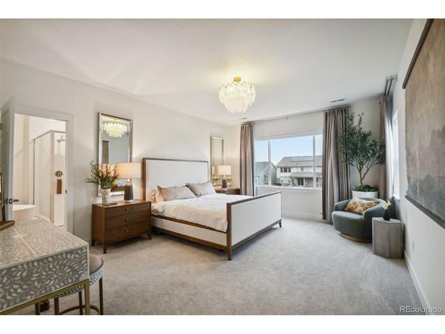 9989 Victor St, Commerce City, CO 80022