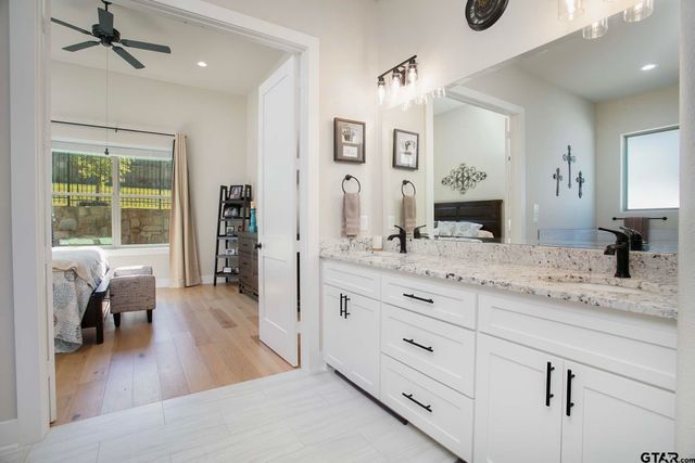 7434 Waterview Sq, Tyler, TX 75703