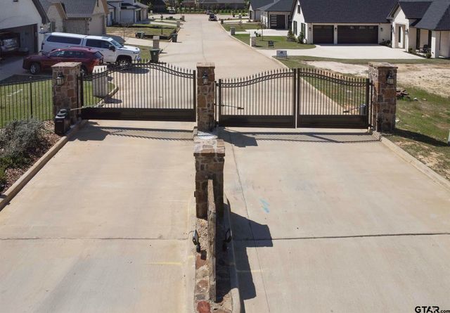 7434 Waterview Sq, Tyler, TX 75703
