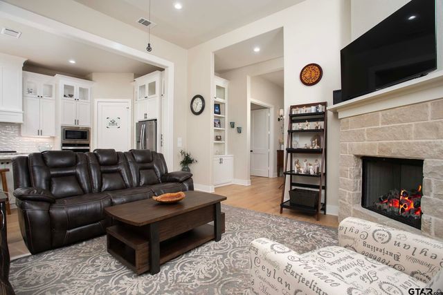 7434 Waterview Sq, Tyler, TX 75703