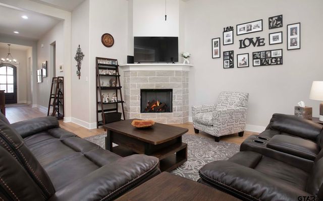 7434 Waterview Sq, Tyler, TX 75703