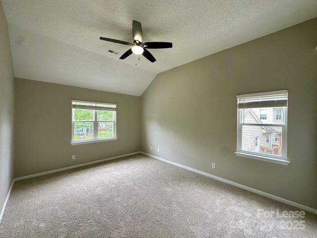 13809 Stephendale Drive, Charlotte, NC 28273