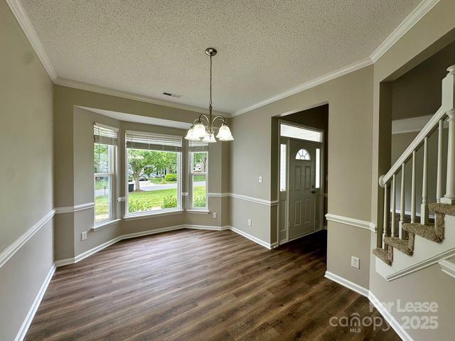 13809 Stephendale Drive, Charlotte, NC 28273