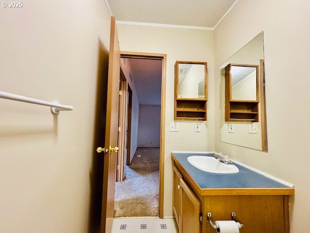 179 OUTER Dr, Florence, OR 97439